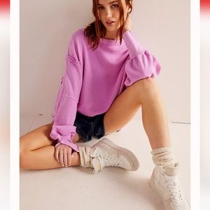 NWOT FREE PEOPLE CAMDEN Bubble Tea OVERSIZED PULLOVER Sweatshirt We The Free